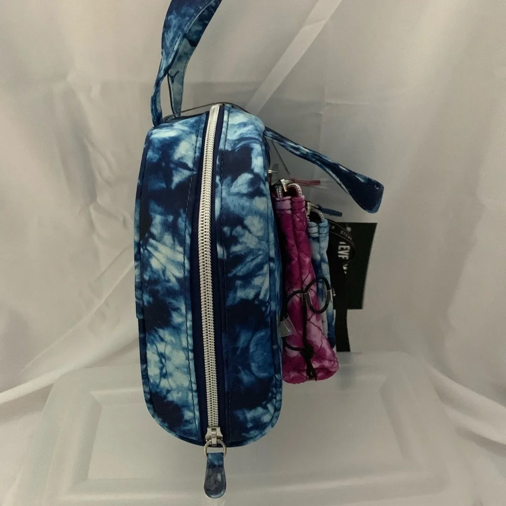 NWT Steve Madden 3pc Tie-Dye Cosmetic Set